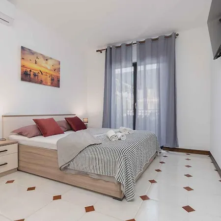 In - Istrien 44234 Apartamento *